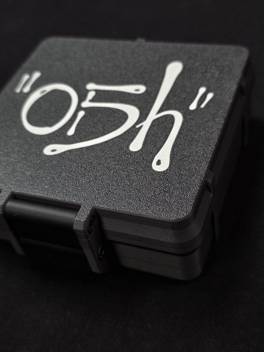 Caja dabbing personalizada Abyssal Studio, vista frontal